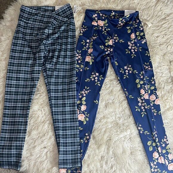 Aeropostale leggings Womens medium Set of 2 - Picture 2 of 10